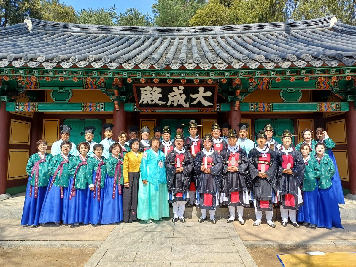 춘기석전 헌관 및 집사자